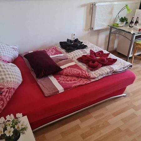 Ferienwohnungen Wie Im Sueden Großostheim Eksteriør billede