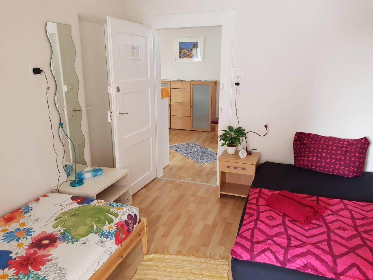 Ferienwohnungen Wie Im Sueden Großostheim Eksteriør billede