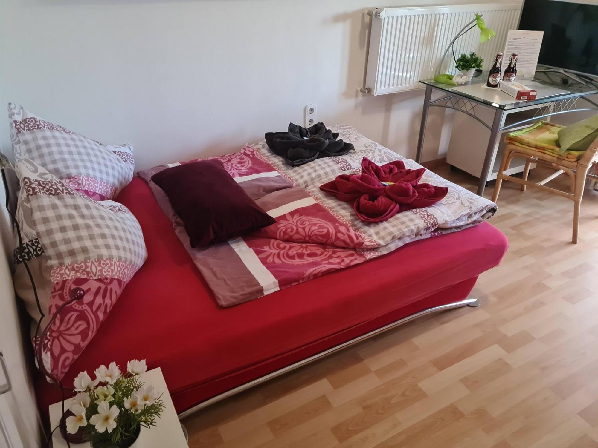 Ferienwohnungen Wie Im Sueden Großostheim Eksteriør billede